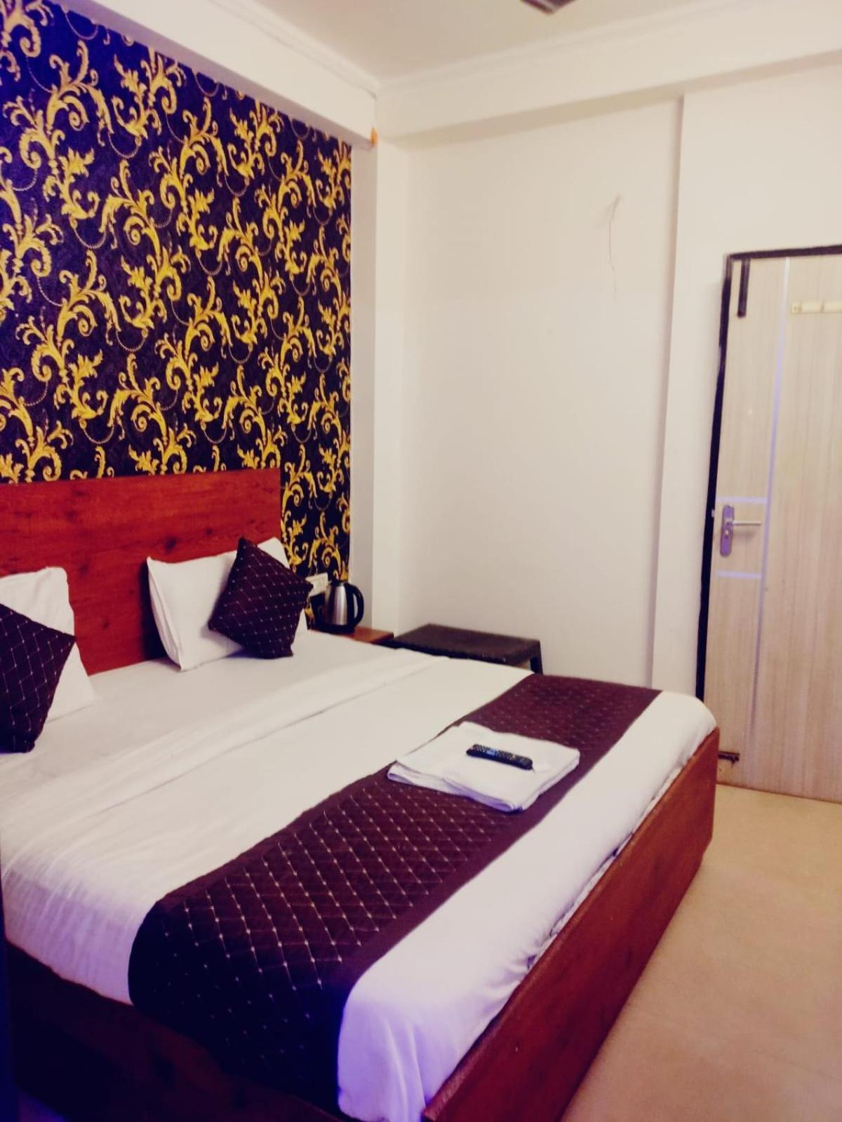 Suites Admiral Delhi Airport New Delhi Extérieur photo